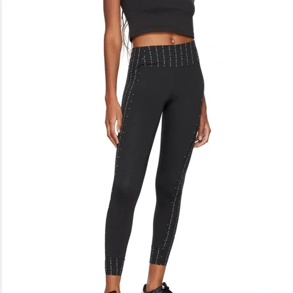 Nike One Luxe Icon Clash Leggings - Picture 1 of 8